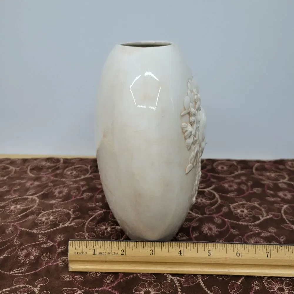 Vintage Native American Handmade Pottery Vase Vessel Artistic Piece - Signed
